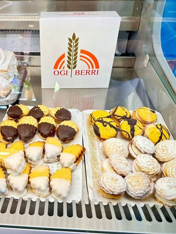 Ogi Berri Puiana detalle mostrador con dulces